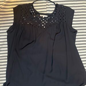 Daniel Rainn Elegant Black Sleeveless Top‎